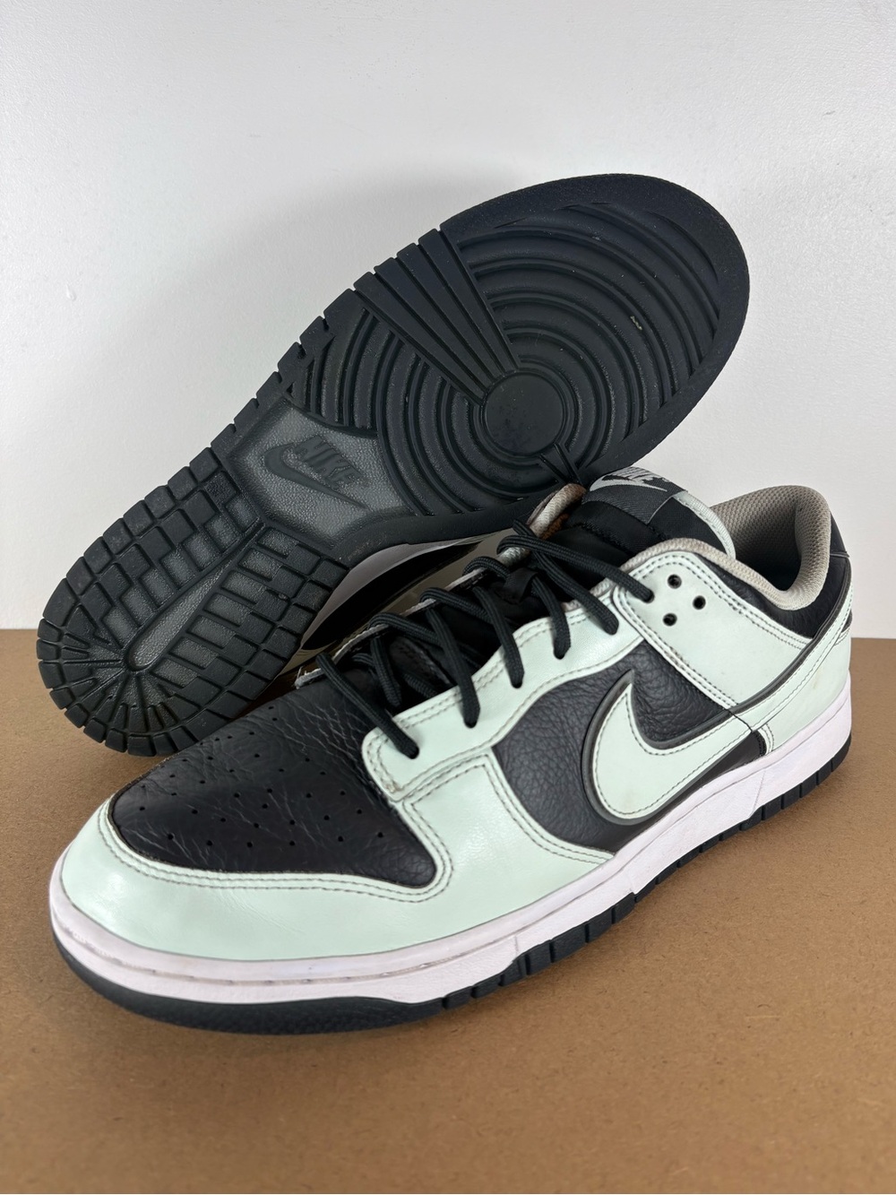 Nike Dunk Low Premium Barely Green Low Men's Black/White FZ1670-001 size 12 (A3)